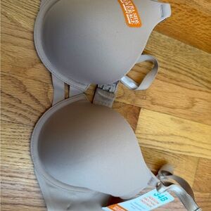 Warner's blissful benefits, nude bra, 34B RA3561W